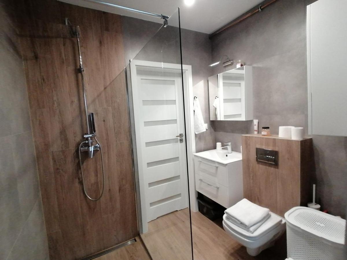 Naleczowskie Wawozy Apartment *